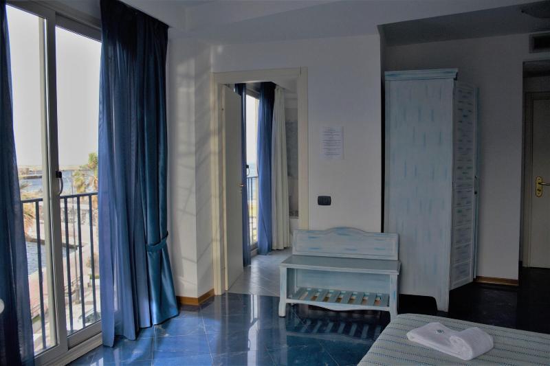 Blue Moon Hotel 판텔레리아 외부 사진