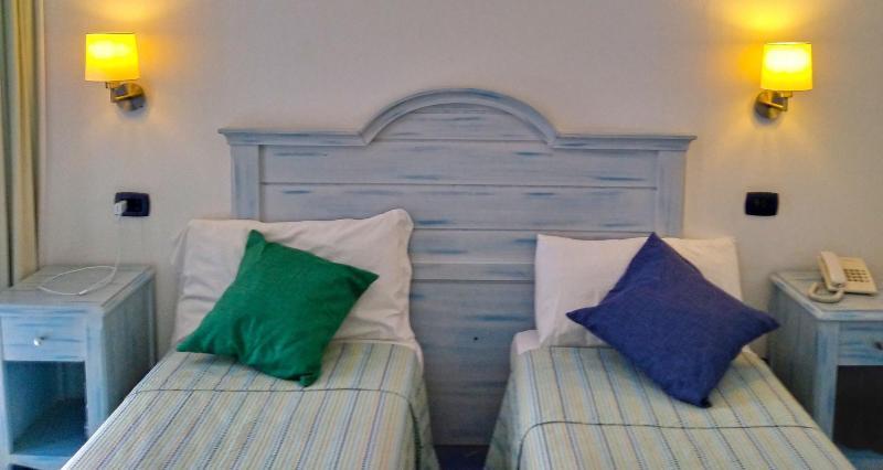 Blue Moon Hotel 판텔레리아 외부 사진