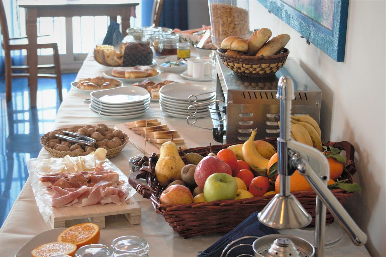 Blue Moon Hotel 판텔레리아 외부 사진